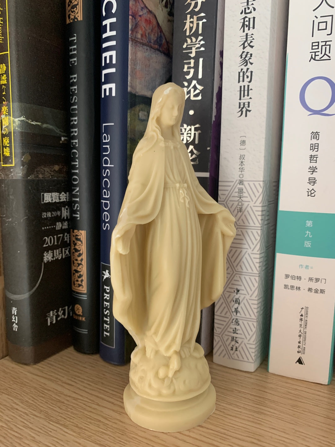 Virgin Mary Statue, 5.7 Inch Catholic Blessed Virgin Mother Mary Statues, Resin